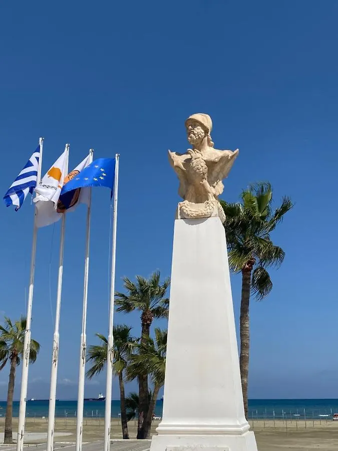 Ithaki Phinikoudes Apartment No. 105 Larnaca